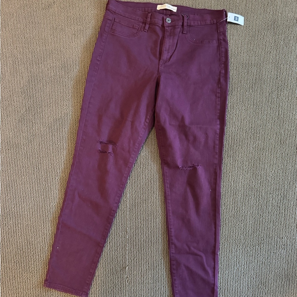 Women's Gap Burgundy Distressed Skinny Jeans